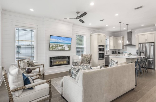 Treetop House | Pet-Friendly 30A Escape – Pool, Free Golf, Sleeps 17 - Near Beach
