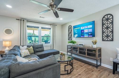 Rydal House | Pet-Friendly 3BR 2BA Quiet Comfort Near Nature