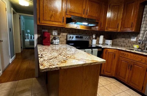New Britain House | Pet-Friendly 3BR w/King Bed Near Parks & Museum