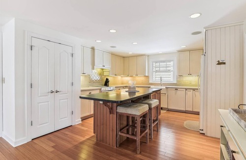 Cat Hill House | Pet Friendly 5 Bedroom Bayside Home in Bethany Beach!