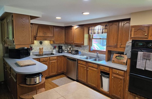 North Creek House | PET-FRIENDLY - Adirondack Retreat w/Private Sandy Beach Close To Season Events