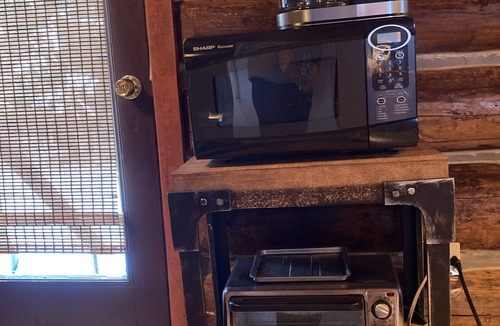 Day Cabin | PET FRIENDLY Adirondacks Log Cabin! Lake George, Saratoga, SPAC, Sacandaga
