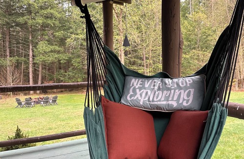 Day Cabin | PET FRIENDLY Adirondacks Log Cabin! Lake George, Saratoga, SPAC, Sacandaga