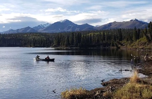 Nabesna Cabin | Pet Friendly Alaskan Cabin for Mountain Glamping in Wrangell St. Elias National Park and Preserve