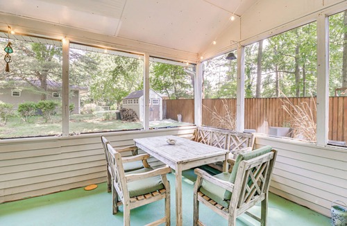 Oyster Harbor House | Pet-Friendly Annapolis Home: Walk to Beach!