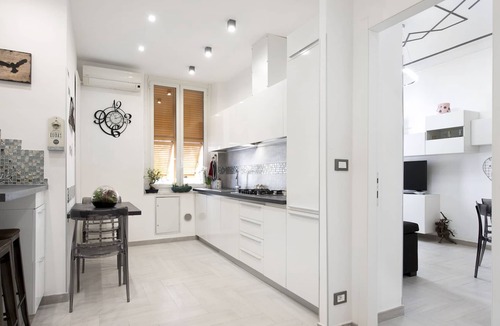 Boccadasse Apartment | Pet-friendly apartment 'Casa delle Sirene a Boccadasse' with Wi-Fi
