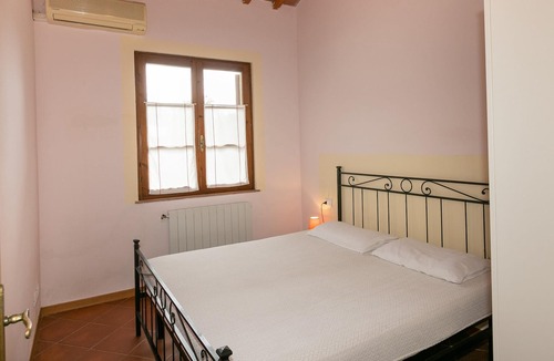 Bibbona Other | Pet-Friendly Apartment 'Marina 1 - Bilocale' with Garden, Pool & Wi-Fi