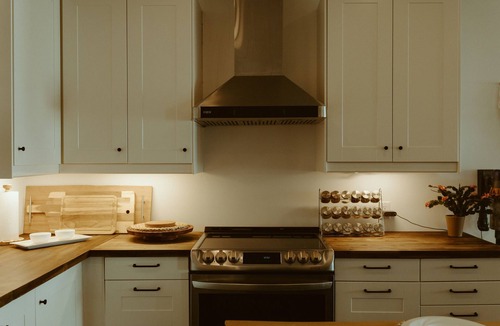 Sliammon House | Pet Friendly Beachfront Escape, Sauna (add on), Hot Tub, Fireplace & Storm Views