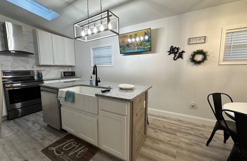 Wilbur-By-The-Sea House | Pet friendly beach home across the street from marina and restaurant!