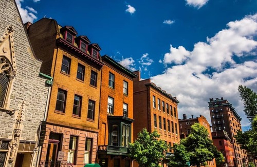 Mount Vernon Hotel | Pet-Friendly Boutique Stay in Baltimore’s Cultural District | Co-Working Spaces