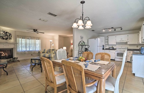 Brooksville Cottage | Pet-Friendly Brooksville Cottage w/Fire Pit!