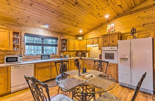 Cabot Cabin | Pet-Friendly Cabot Cabin w/Fenced Yard!