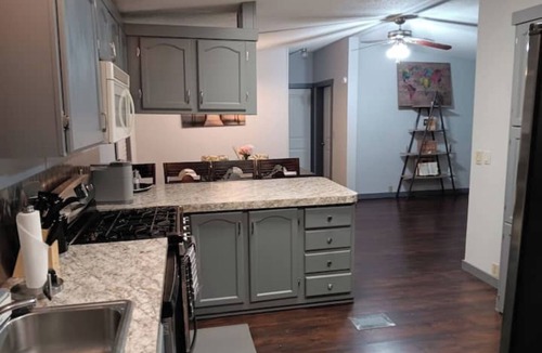 Northeast Reno House | Pet friendly & Charming 3-bedroom mobile home with WiFi, in fabulous Reno-Tahoe