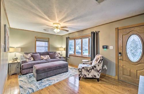 Clarksville House | Pet-Friendly Clarksville Home w/Central A/C