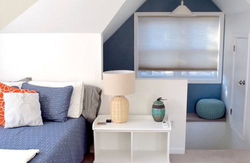 Newport East Cottage | Pet-Friendly Coastal Cottage - Walk to Newport & Middletown Beaches!