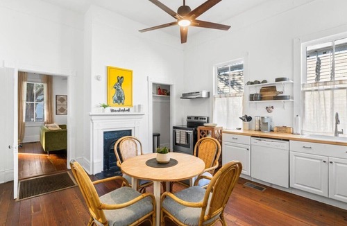 Mobile Cottage | Pet-Friendly Cottage, Walk to Downtown Entertainment & Parades!
