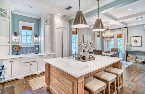 Watercolor House | Pet Friendly Designer Gem with LSV and Bikes 100 Yards to Camp WaterColor
