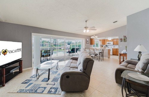 Fort Myers House | Pet friendly direct gulf access villa w/heated pool & kayaks! Villa Frances - SWFL Rentals
