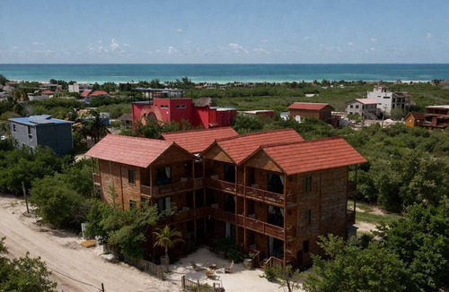 Isla Holbox Apartment | Pet-Friendly Eco Room · 2 Blks to Ferry · Holbox