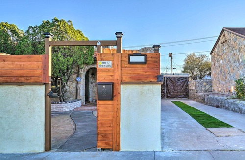 El Paso Cottage | Pet-friendly El Paso Escape w/Patio + Grill!