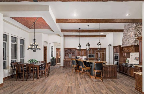 Desert View Village House | Pet Friendly, Extravagant North Scottsdale Estate - Theater, Bball & more!