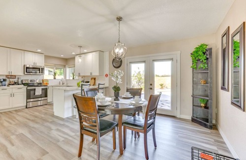 Peoria Ave Citizen's Group House | Pet-Friendly Glendale Home: Fenced Pool & Yard