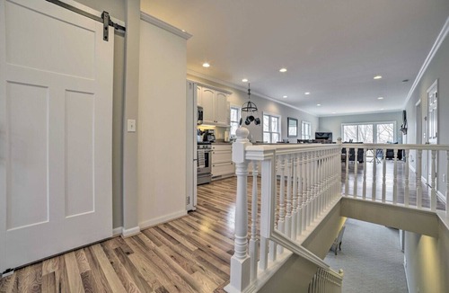 Harbor Springs House | Pet Friendly Harbor Springs Home w Hot Tub