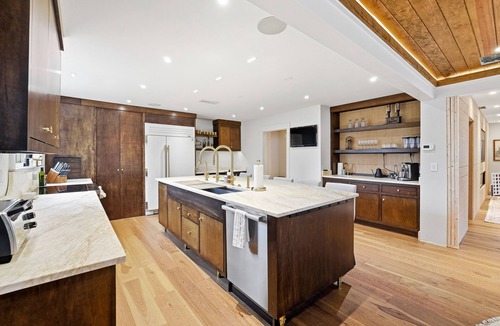 Athens House | Pet Friendly Herty House (Upper Level Only)