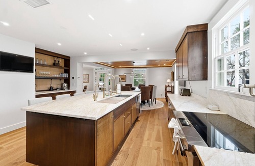 Athens House | Pet Friendly Herty House (Upper Level Only)
