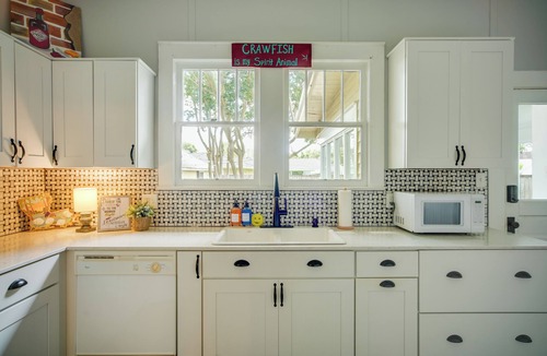 Breaux Bridge House | Pet-Friendly Historic Home: Downtown Breaux Bridge