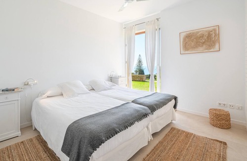 Estellencs House | Pet-Friendly Holiday Home 'Sa Vinya' with Sea View, Pool & Wi-Fi