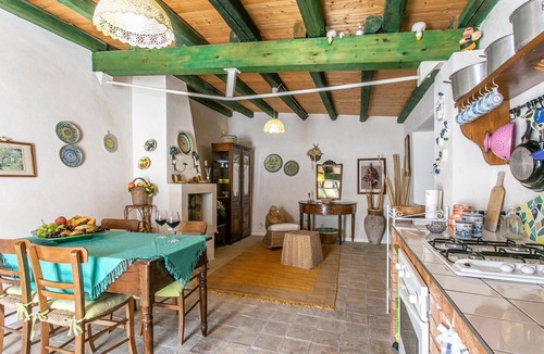 Rosolini House | Pet friendly home in Rosolini SR