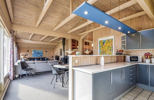 Elsegarde Strand House | Pet friendly home in Ebeltoft with sauna