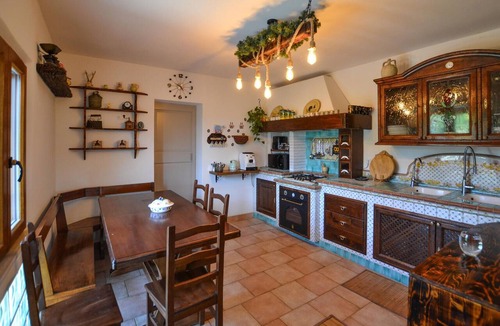 Santarello House | Pet friendly home in Sinalunga