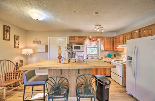 Meadowview House | Pet-Friendly Home w/Grill & Farm in Meadowview!