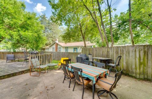 Delavan Lake House | Pet-Friendly Home w/Views of Lake Delavan!