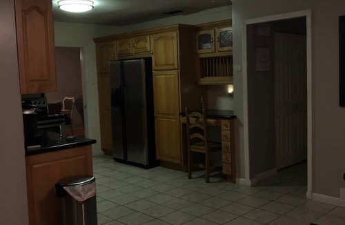 Largo House | Pet Friendly home with hot tub and access to Taylor Park