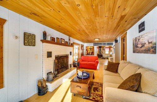 Irons House | Pet-Friendly Irons Cottage w/Fire Pit & Fireplace
