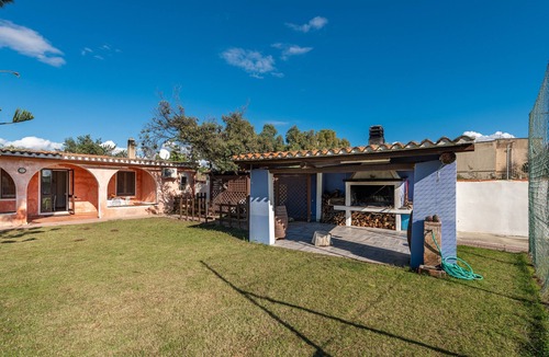 Quartu Sant'Elena House | Pet-Friendly Villa Serra on the Seaside with Private Tennis Court