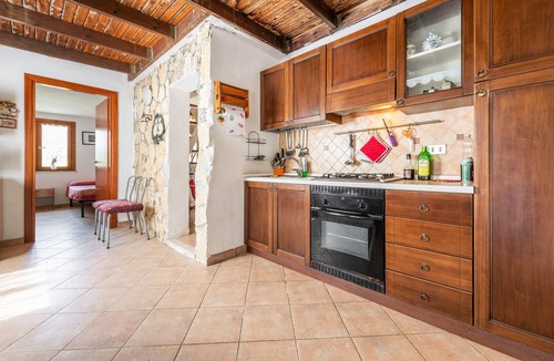 Torre delle Stelle House | Pet-Friendly Holiday Home Villa 'Melograno' with Garden, Terrace & BBQ