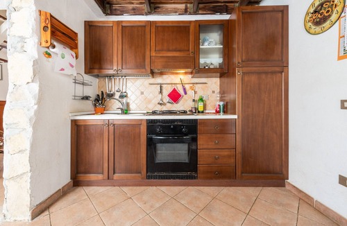 Torre delle Stelle House | Pet-Friendly Holiday Home Villa 'Melograno' with Garden, Terrace & BBQ