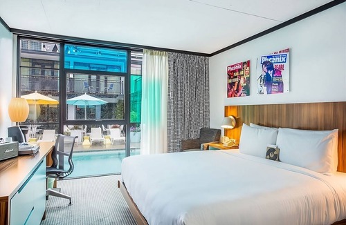 West Fens Hotel | Pet-Friendly King Room with Pool View, Boston Escape!