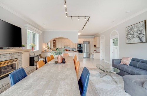Nelson House | Pet-Friendly Lakefront Escape with Beautiful Kootenay Lake Views Near Nelson