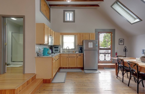 Bemus Point Apartment | Pet-Friendly Loft Vacation Rental w/Fire Pit!