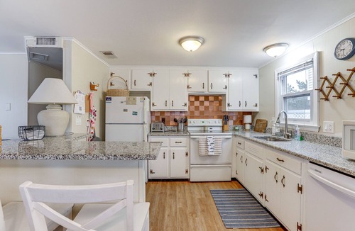 Beach Haven Gardens House | Pet-Friendly Long Beach Island Home: Walk to Beach
