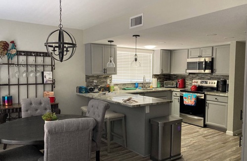 Fountain of the Sun House | PET Friendly-Low summer rates! Beautiful "home away from home" in 55+ FOS