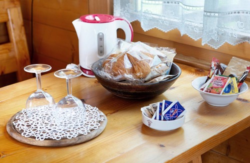 Pieve di Cadore Cabin | Pet-Friendly Mountain Cabin with Pond and Garden in Pieve di Cadore, Dolomites