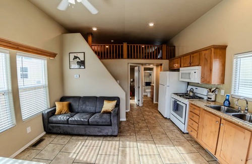 Moab House | Pet-Friendly Moab Tiny Home Near Arches | Sleeps 6 | Private Porch | Slickrock