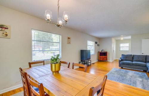 Ocala House | Pet-Friendly Ocala Home w/Pool & Fenced-In Yard!