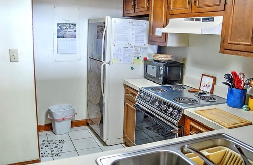 Arcadian Shores Apartment | Pet friendly oceanfront condo in gated community-Lands End 214